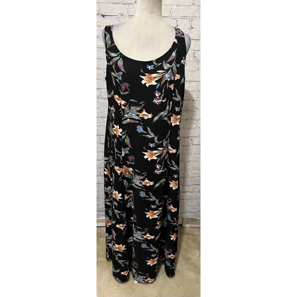 India Boutique Dress Sleeveless Shift Maxi Black Floral Accents One Size